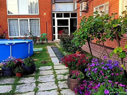 "У Валентины" частный сектор, Голубицкая Фото: 5 из 49