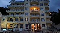 "Вилла Плаза" гостиница, Лазаревское