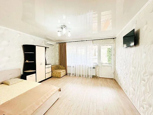 "С видом на море и горы" этаж под-ключ, Гурзуф Фото: 18 из 32