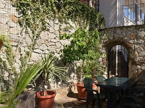 Гостевые комнаты Алупкинское шоссе 72/Г , Мисхор Фото: 5 из 19