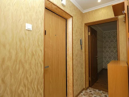 2х-комнатная квартира Калинина 37 кв 65, Адлер Фото: 3 из 39