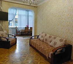 2х-комнатная квартира Лакоба 48 кв 9