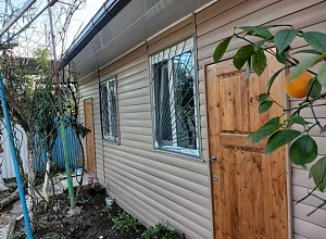 "У Розы" частный сектор Сухум