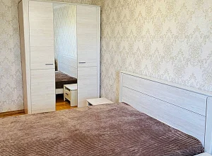 Лдзаа   Рыбзаводская 77 - квартиры снять посуточно