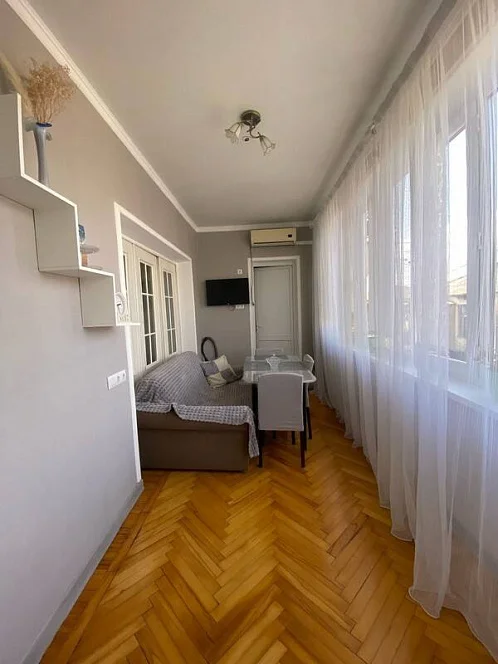 2х-комнатная квартира Ардзинба 150 кв 43, Сухум Фото: 11 из 19