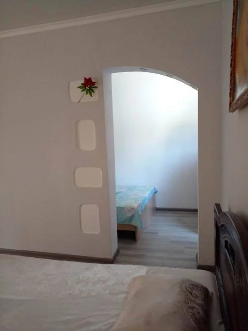 Дом под-ключ Сосналиева 3-й пер 3, Гагра Фото: 42 из 48