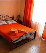 "Эконом (вид на море и гору)"