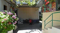 "У Ксюши" частный сектор, Вардане