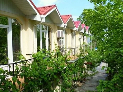 "Восторг" гостевой дом, Алушта Фото: 3 из 4