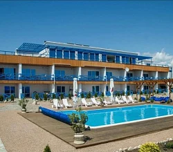 "Маверик Хаус" гостиница