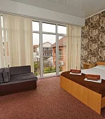 "Комфорт с балконом" 2х-местный