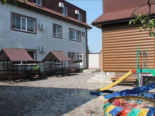 Частное домовладение Дежнёва 1, Бердянск Фото: 3 из 40