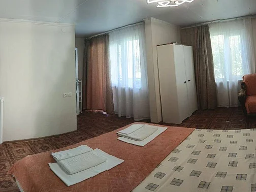Частный сектор Толстого 30/1, Геленджик Фото: 13 из 32