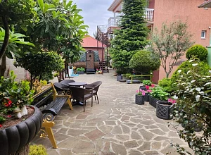  отель "Апартаменты Шангри-Ла"  - забронировать