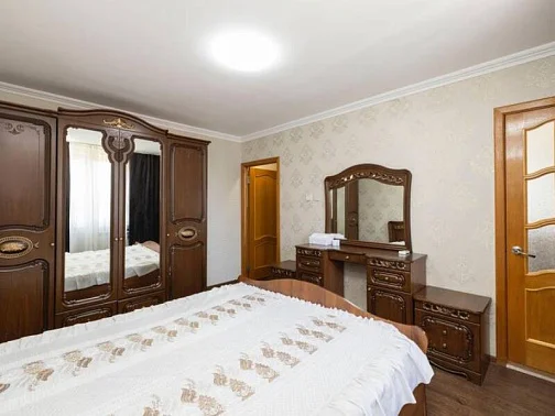3х-комнатная квартира Свердлова 46, Адлер Фото: 18 из 29