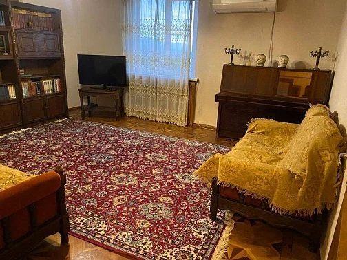 3х-комнатная квартира Абазгаа 59/4 кв 45, Гагра Фото: 2 из 12