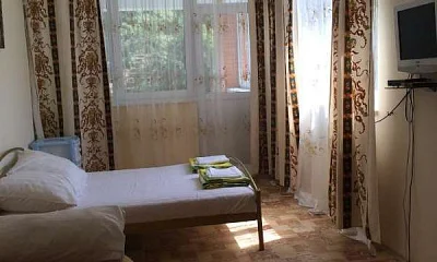"Профессорские дачи" мини-гостиница, Алушта Фото: 1 из 4