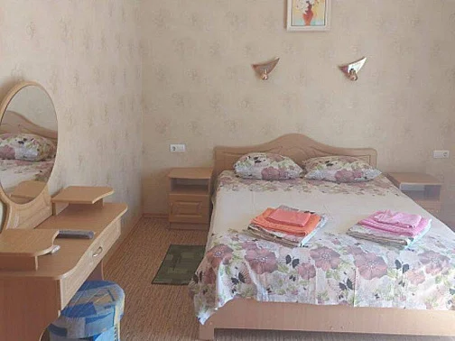 "Эллинг №6", Орджоникидзе Фото: 39 из 43