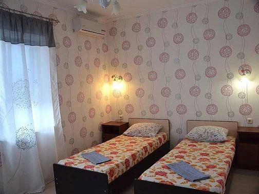 "На Калинина" гостевой дом, Геленджик Фото: 18 из 32