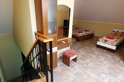 2х-этажный 2х-комнатный Фото: 3 из 7