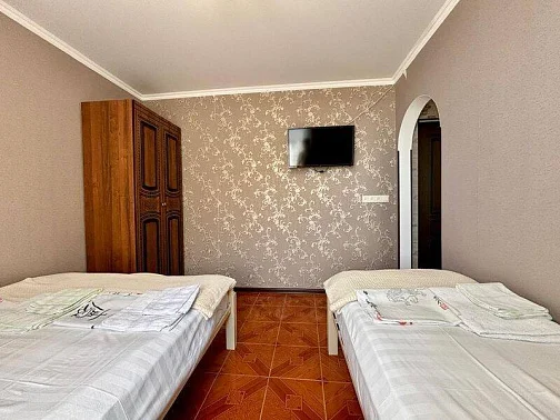 "У Полины" частный сектор, Лоо Фото: 30 из 31