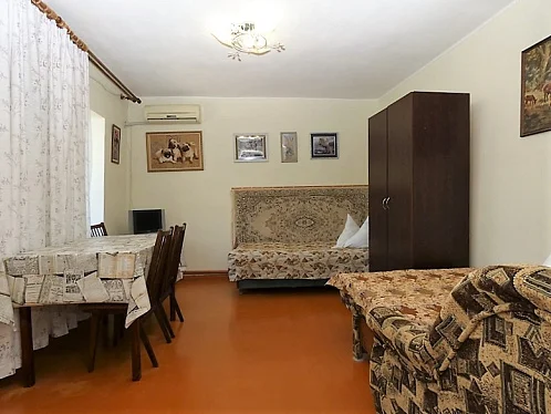 1-комнатная квартира на земле 13 Ноября 24, Крым Фото: 6 из 16