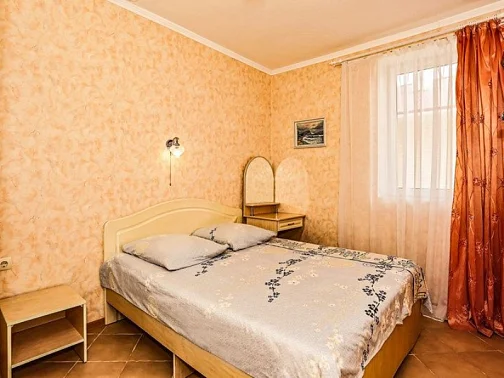 "Виктория" эллинг, Орджоникидзе Фото: 42 из 51