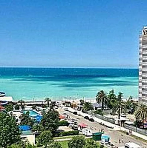 "С панорамным видом на море" 5-комнатная квартира, Гагра Фото: 5 из 18