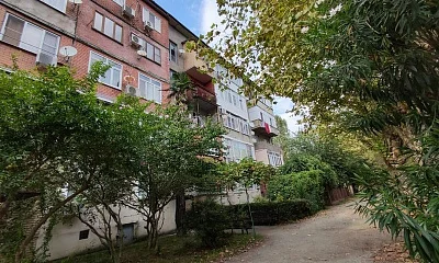 2х-комнатная квартира Агрба 17/2 кв 22, Пицунда Фото: 1 из 15