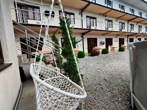 "Золотой павлин" гостевой дом, Алахадзы Фото: 4 из 20