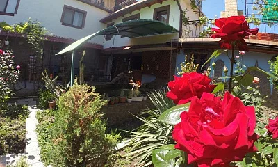 "Аннушка" гостевой дом, Феодосия Фото: 1 из 32