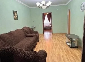 Отдых в Сухуме 3х-комнатная  Ладария 20 кв 91 - снять посуточно