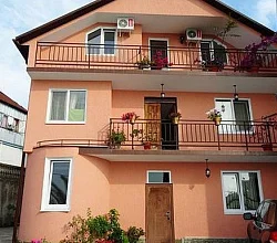 "Династия 2" гостевой дом