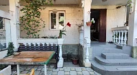 "У Левона" частный сектор, Гагра