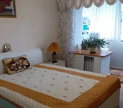 2х-комнатная квартира Победы 19 кв 8