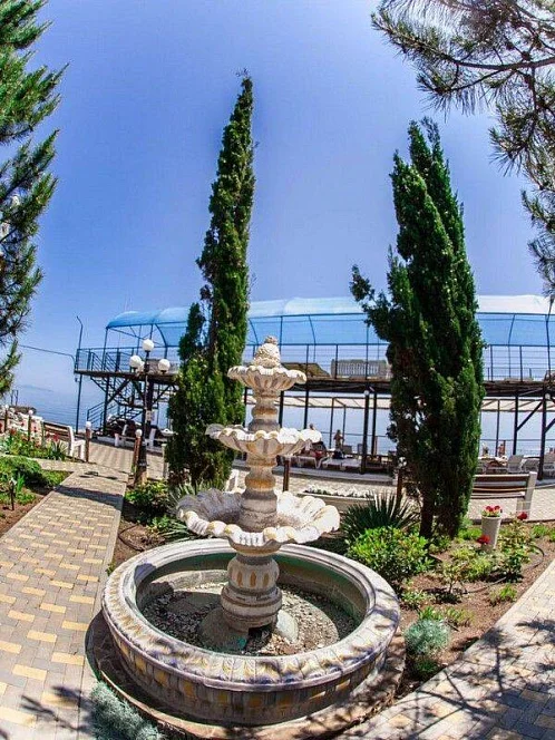 "Дельфин" эллинг, Алушта Фото: 9 из 35