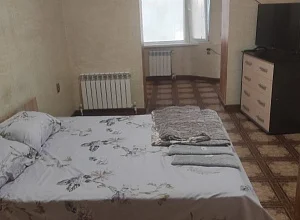 Отдых в Ялте   Садовая 19 кв 4 - снять посуточно