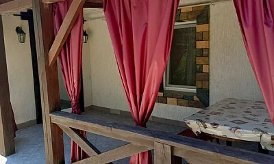 "Малинка" гостевой дом, Оленевка Фото: 1 из 20