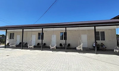 "Луна" мини-гостиница, Пицунда Фото: 1 из 30