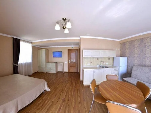 "Villa Oliva" отель, Рыбачье Фото: 21 из 28