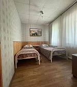 "Стандарт 2х-комнатный с кондиционером и кухней"
