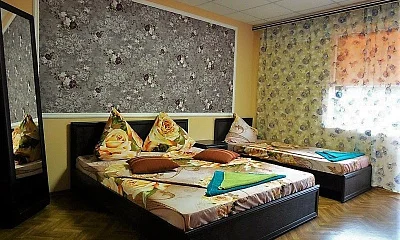 "Райский уголок" мини-гостиница, Поповка Фото: 1 из 48
