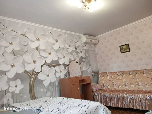 2х-комнатный коттедж под-ключ Советская 73, Феодосия Фото: 9 из 10