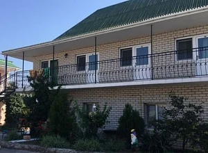 "Green House" гостевой дом Черноморское
