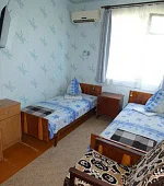 "2х-комнатный с кухней и большой террасой"