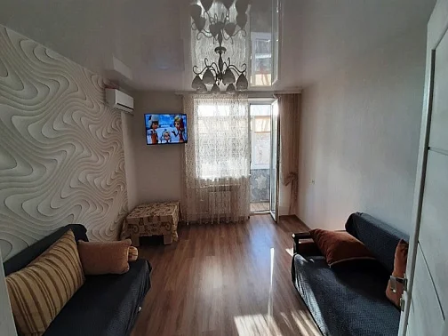 2х-комнатная квартира Ленина 56, Евпатория Фото: 4 из 4