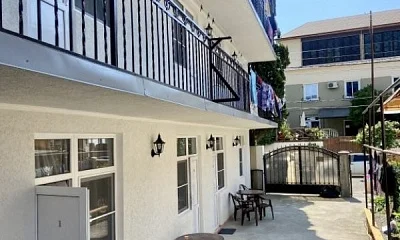 "Кипарис" гостевой дом, Гагра Фото: 1 из 19