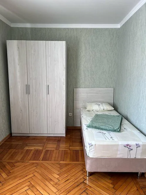 2х-комнатная квартира Ардзинба 133 кв 6, Гагра Фото: 12 из 16