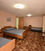 "Стандарт 4х-местный" (30 кв.м.)