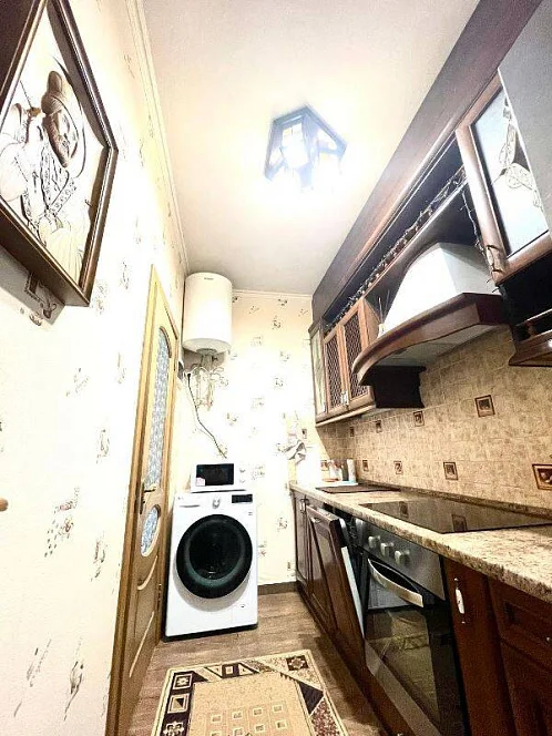 2х-комнатная квартира Школьная 5, Морское Фото: 3 из 9